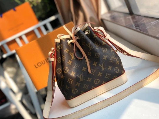 Cheap VUITTON BB NOE LOUIS 0820